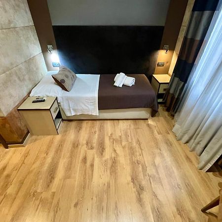 Blue Suite Vatican Guesthouse Roma Ngoại thất bức ảnh